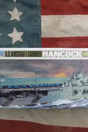 Hasegawa 44113 USS HANCOCK Weekendaanbieding